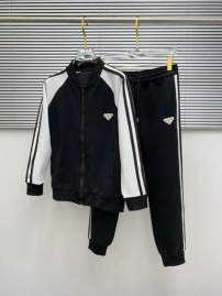 Picture of Prada Sweater Suits _SKUPradaM-3XLomtr0742052